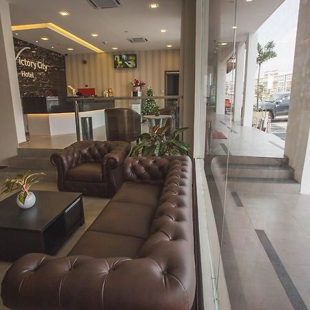 Hotel Zamburger Victory City Johor Bahru Exterior photo
