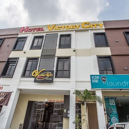 Hotel Zamburger Victory City Johor Bahru Exterior photo